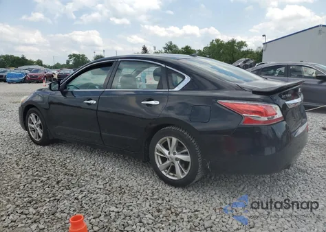 2015 Nissan Altima 2.5 из США, поврежденный, VIN 1N4AL3AP2FC250071